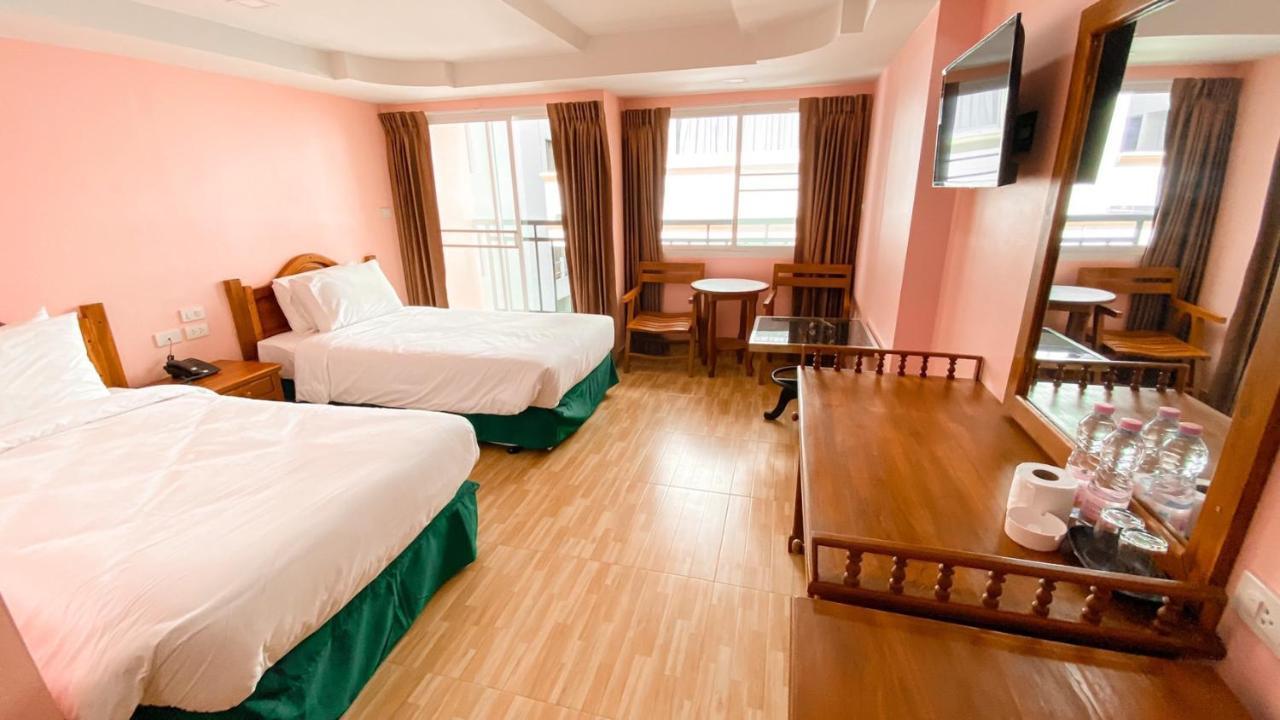 A.A. Pattaya Golden Beach Hotel Exteriör bild