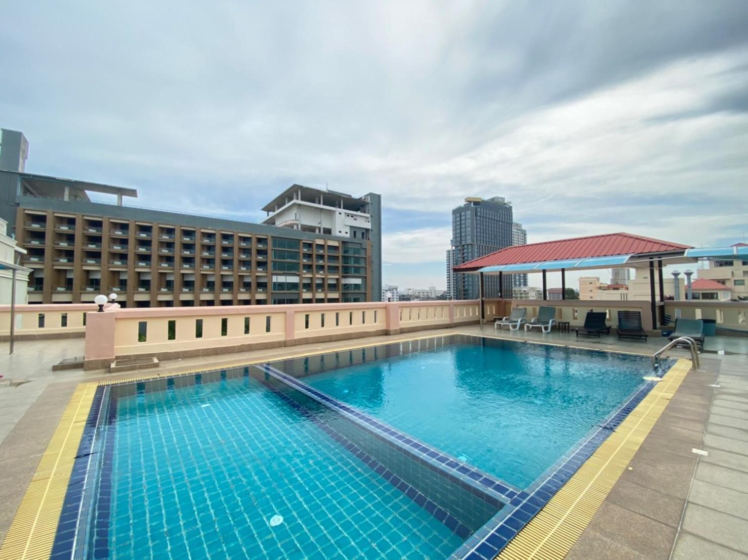A.A. Pattaya Golden Beach Hotel Exteriör bild