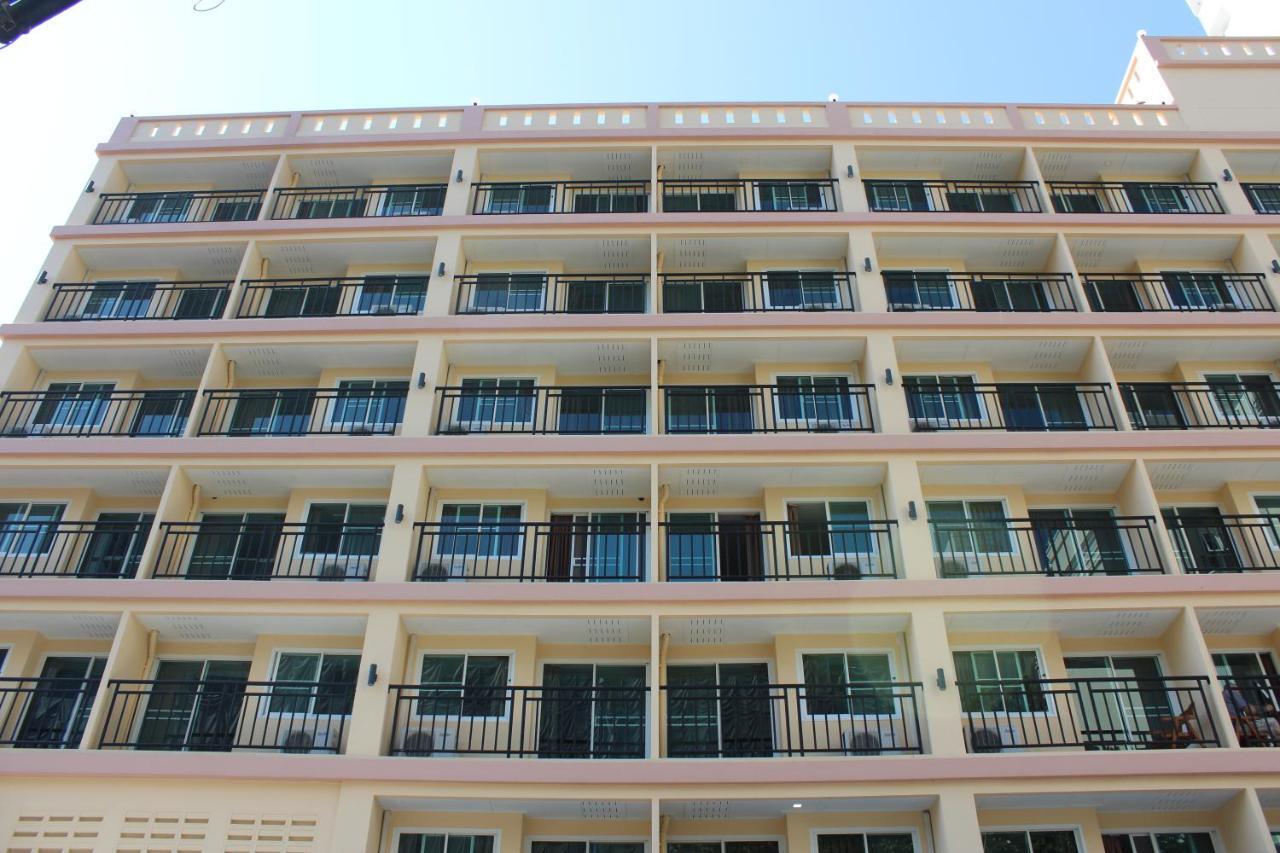 A.A. Pattaya Golden Beach Hotel Exteriör bild